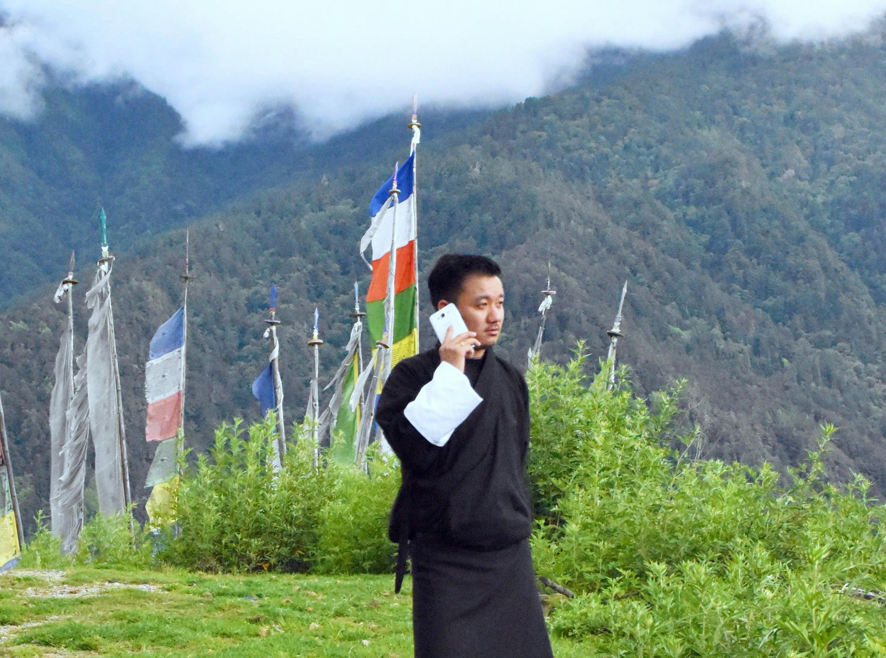 Internet Connectivity and Sim Card in Bhutan