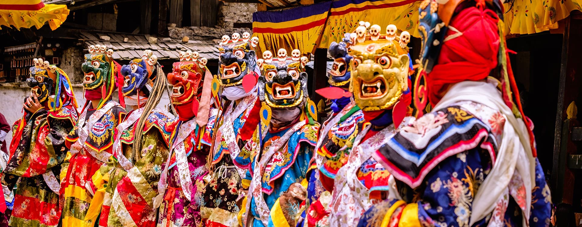 Ura Yakchoe Tshechu (Festival)
